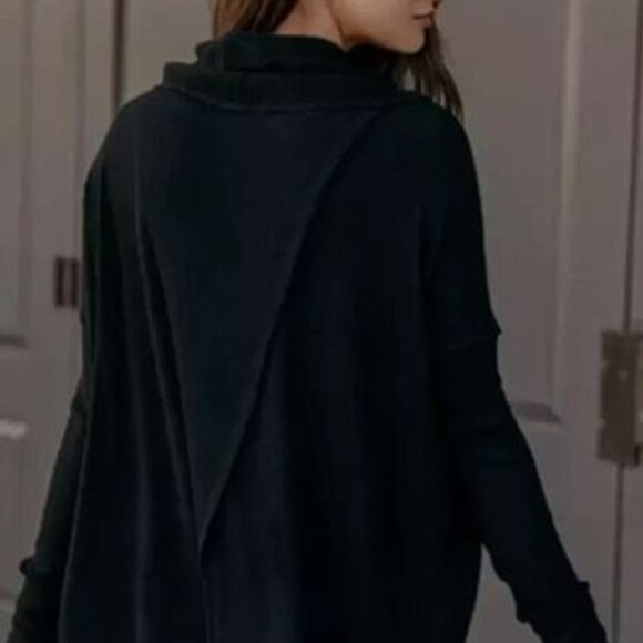 Free People Juicy Long Sleeve Cowl Neck Oversized Black Thermal - Picture 2 of 7